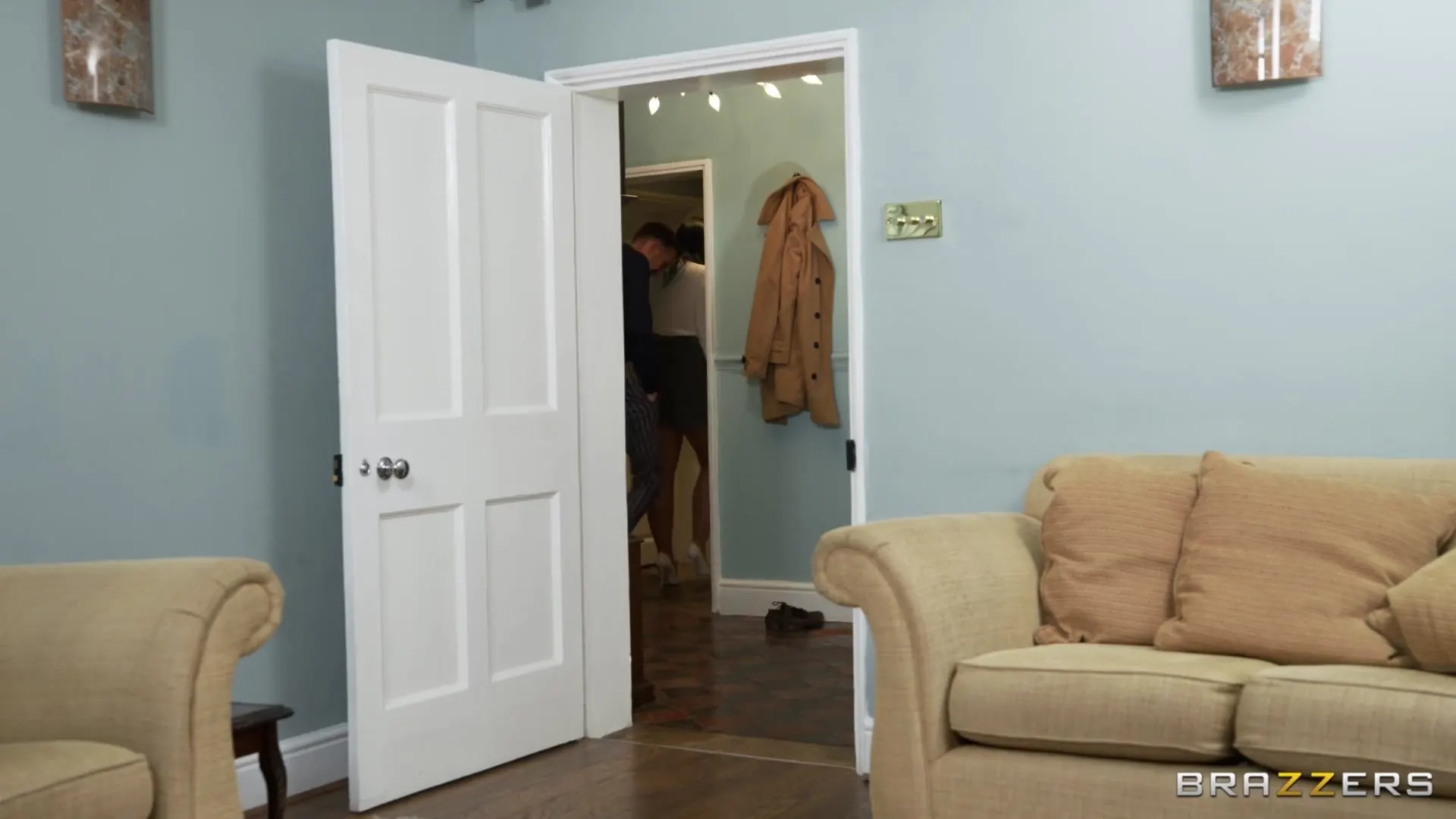 Sofia Lee In 'Soft Swinging wird Hardcore' from 'Brazzers' (Foto 2) Brazzers 'Soft Swinging wird Hardcore' Darsteller Sofia Lee (Foto 2)