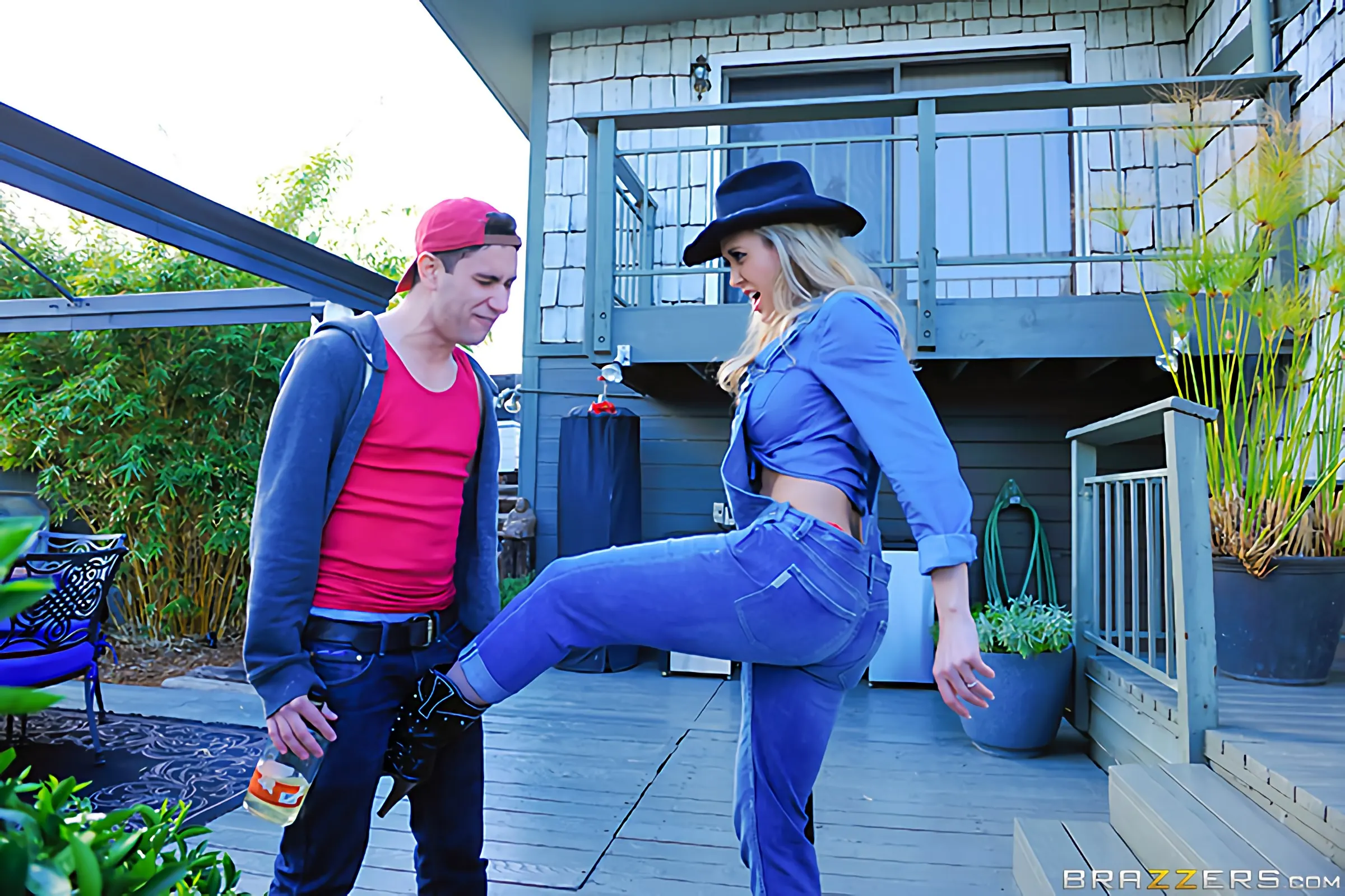 Brazzers 'Von milfs und men' Darsteller Brandi Love (Foto 12)