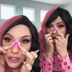 Jazmin Luv В 'Brazzers' Подлые двойники вебкам-девушек вздергиваются (Миниатюру 2)