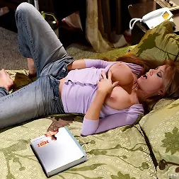 Darla Crane In 'Brazzers' Mütter schmutziges Buch (Ein 7)