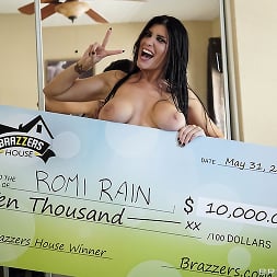 Ava Addams in 'Brazzers' Brazzers House Orgy Finale (Thumbnail 15)