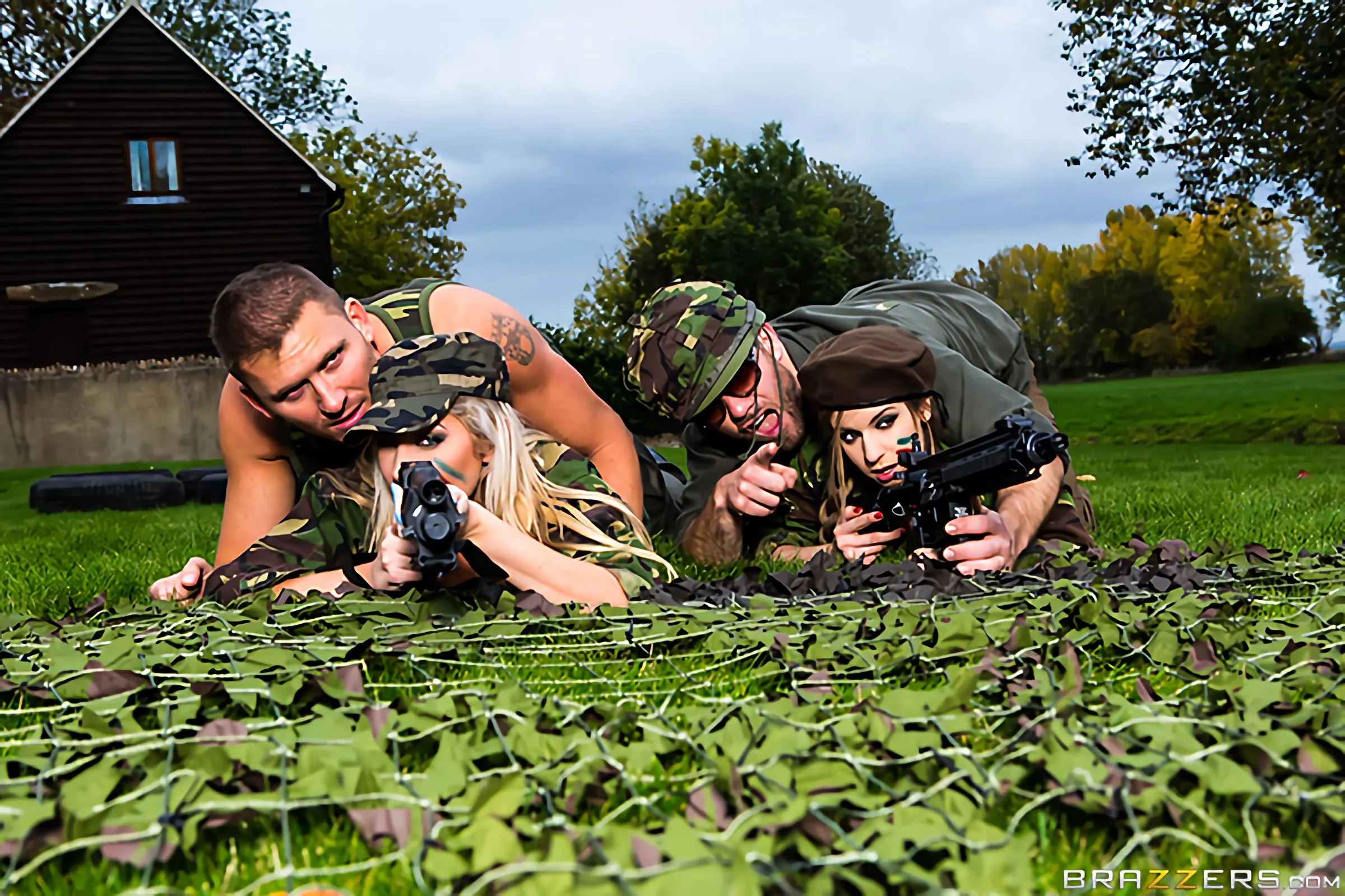 Brazzers 'Perras cochinas' protagonizando Lexi Lowe (foto 2)