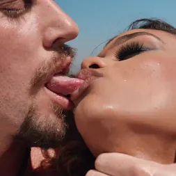 Scarlit Scandal In 'Brazzers' Liebe in Pornos - Teil 2 : Scarlit's erster Anal (Ein 3)