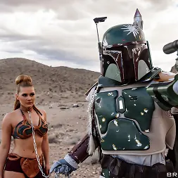 Abby Cross 在 'Brazzers' 公主（XXX模仿） (縮略圖 1)